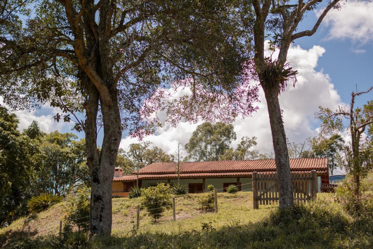 Casa Em Bueno Brandao Villa Exteriör bild